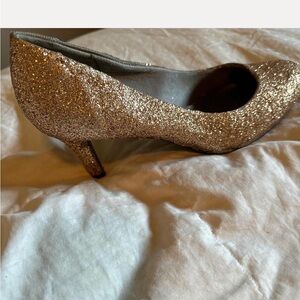 Gold Glitter High Heel Pumps